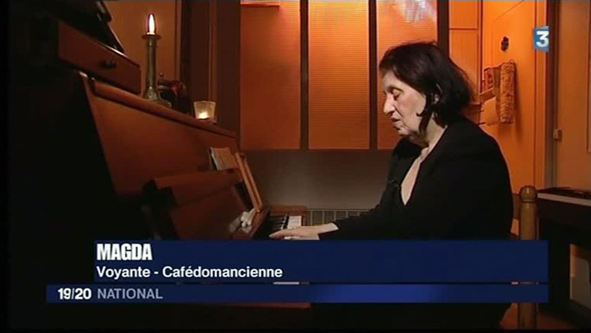 Voyance en direct Tv. Magda donne Voyance au Piano dans l'émission 19/20 National