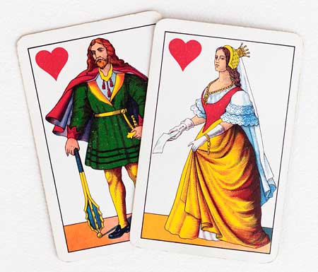 Deux cartes de jeu, utiles pour la voyance